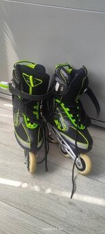 Nastaviteľné kolieskové korčule BLACKWHEELS, veľkosť 40–43