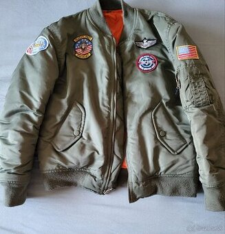 Bomber bunda