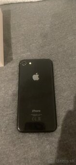 iPhone 8