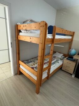 Predám poschodovú posteľ aj s matracmi
