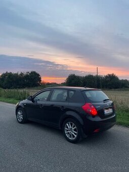 KIA Ceed 2009 1.4i 80kw