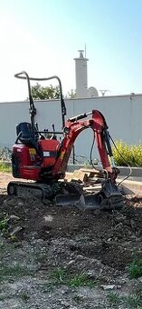 Kubota K008