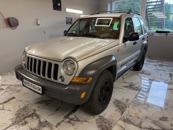 JEEP CHEROKEE 2.8 CRD SPORT