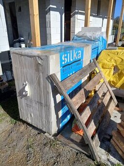 Predám vápenno-pieskové priečkové tvárnice SILKA