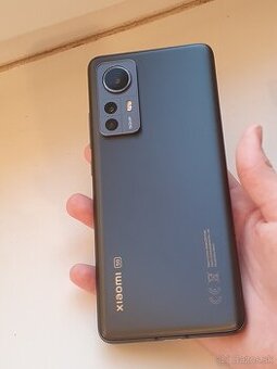 Xiaomi 12 - 1