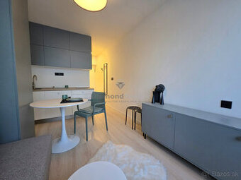 NA PREDAJ PEKNÝ 1 - IZBOVÝ BYT NA ULICI KRIVÁ, KOŠICE - JUH