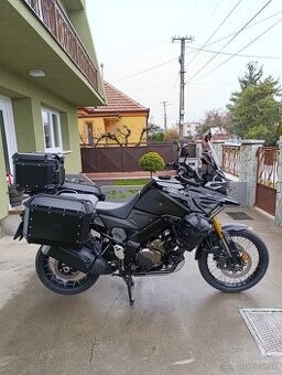 Suzuki Vstrom dl 1050 DE - 1