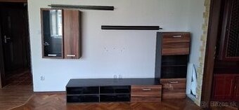 DARUJEM NABYTOK-Zatial Rezervovane do 15.00