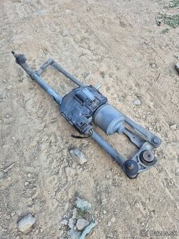 Predám mechanizmus predných stieračov pre Škoda Octavia II 2