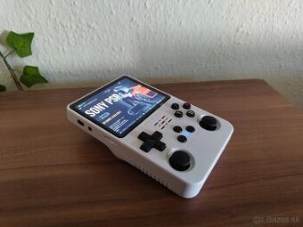 Retro herná konzola R36s