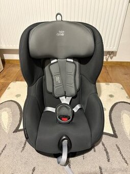 Britax Römer Trifix 2 i-Size