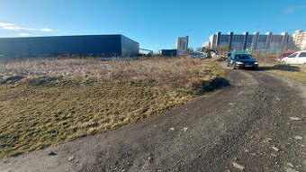 Na predaj pozemok v Leviciach na Vínnej ul. o výmere 576 m2