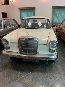 Mercedes 110-200 D Veterán