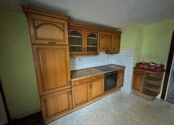 Rustikální kuchyňská linka dub masiv se spotřebiči,5585