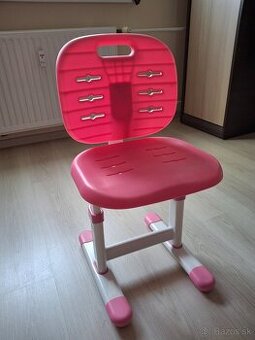 Detská rastúca stolička
