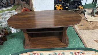 Konferenčný stolík