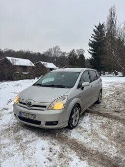 Toyota Corolla Verso 2.2 D-4D 130 kW – veľký servis