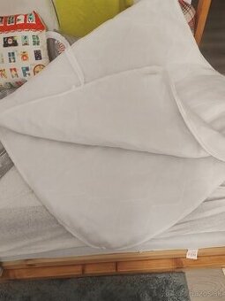 Domčeková posteľ kvalitné drevo 2xmatrac