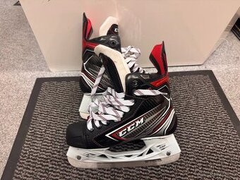 BRUSLE CCM JETSPEED FT460, vel. 36/3 D