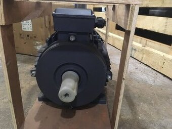 Nový trojfázový 2.2kw elektromotor