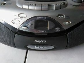 Sanyo MCD-ZX570M