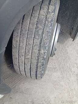Pneu 315/70 R22.5