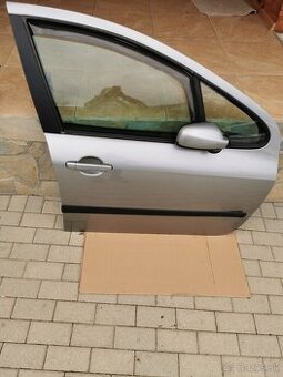 Peugeot 307 SW - Dvere vodicove, spolujazdcove, zadne prave