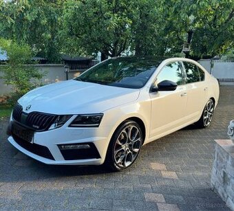 ŠKODA OCTAVIA 2.0 TDI RS