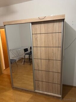 Skriňa Infiniti 150 cm dub sonoma