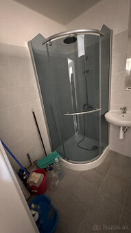 Predám sprchový kút so sprchovou vaničkou 90x90