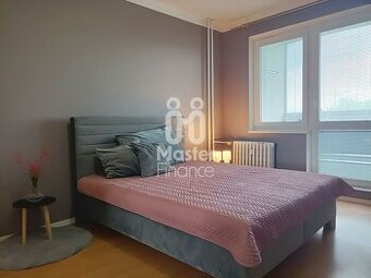 ZNÍŽENÁ CENA   3-IZBOVÝ BYT so zariadením - 1