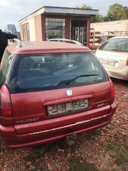Peugeot 306
