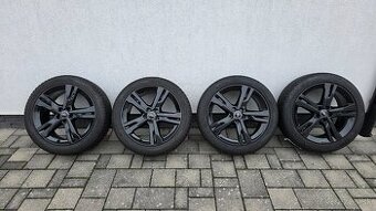 Orig. Audi A6 C8 disky + zimné 245/45 R19