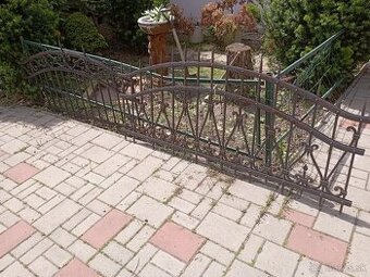 Plot, oplotenie, kovové dielce