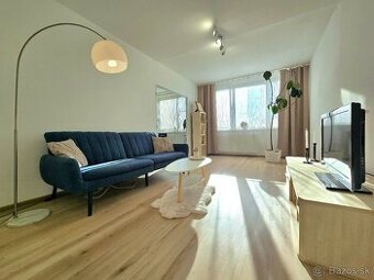 3 izb. pražský byt (68m2), Ždiarska - Nad Jazerom