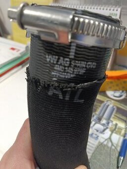 Predám tlakovú hadicu na Porsche - 1