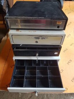 4x pokladničná zásuvka