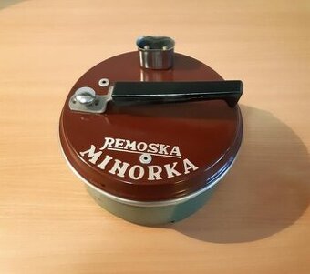 Kúpim remosku  Minorku.