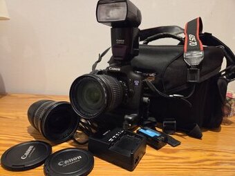 Predám spolu::CANON telo 2x objektiv blesk 3x baterka brašňa