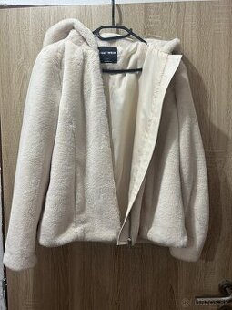 Tally Weijl krémová teddy bunda – veľ. M