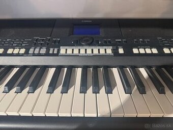 klavesy Yamaha PSR-3650