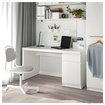 Písaci stôl Ikea Malm, kancelársky, PC stôl