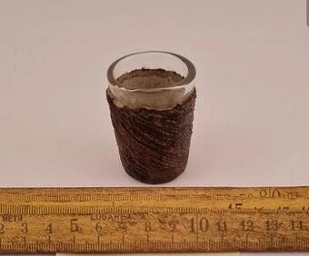 12ks Retro sada poharikov v prutenom obale