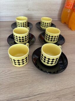 Retro šalky a poháre