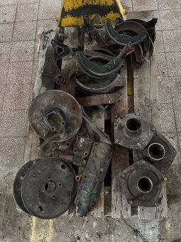 Tatra 603 - brzdove pakne.. predne aj zadne,rameno,naboje