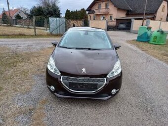 Predám Peugeot 208, 1.6HDI, 68Kw, automatická prevodovka 6kv