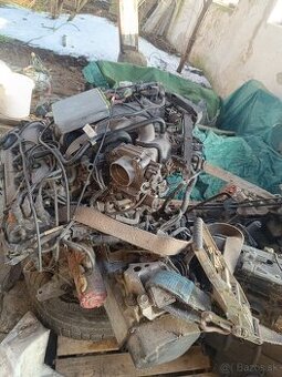 Mazda Xedos 9. 2,5 V6 125kw motor