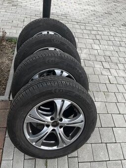 1-ročné letné pneumatiky zn. Barum 235/60 R17