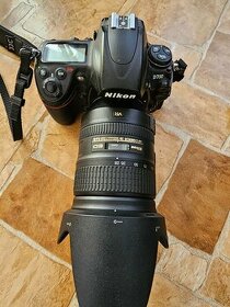 Nikon D700 + 5x objektiv + prislusenstvo