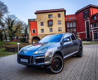 Porsche Cayenne S Facelift 4.8 benzín 283kw ALU R22